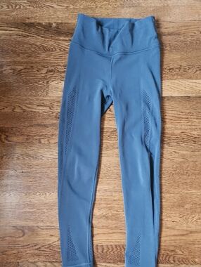 Athleta Gray/Blue Performance Leggings with Mesh